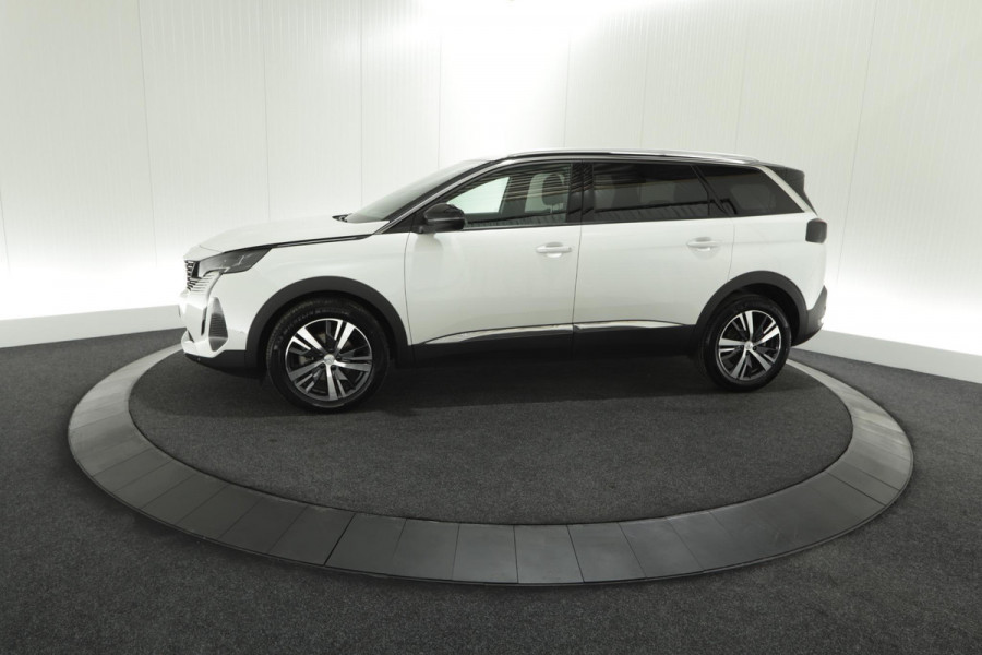 Peugeot 5008 PureTech 130 EAT8 Allure Pack Business | Trekhaak | Elektronische Kofferklep | Camera | Dodehoekdetectie | Apple Carplay