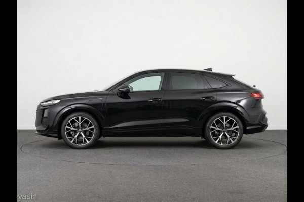 Audi Q3 Sportback S edition e-hybrid 272 pk | Techniekpakket plus | Panorama-glasdak | Optiekpakket zwart-glanzend | Funktioneel pakket 2 |