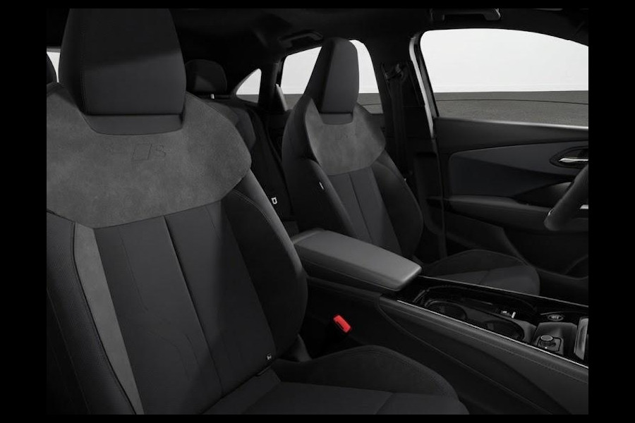 Audi Q3 Sportback S edition e-hybrid 272 pk | Techniekpakket plus | Panorama-glasdak | Optiekpakket zwart-glanzend | Funktioneel pakket 2 |