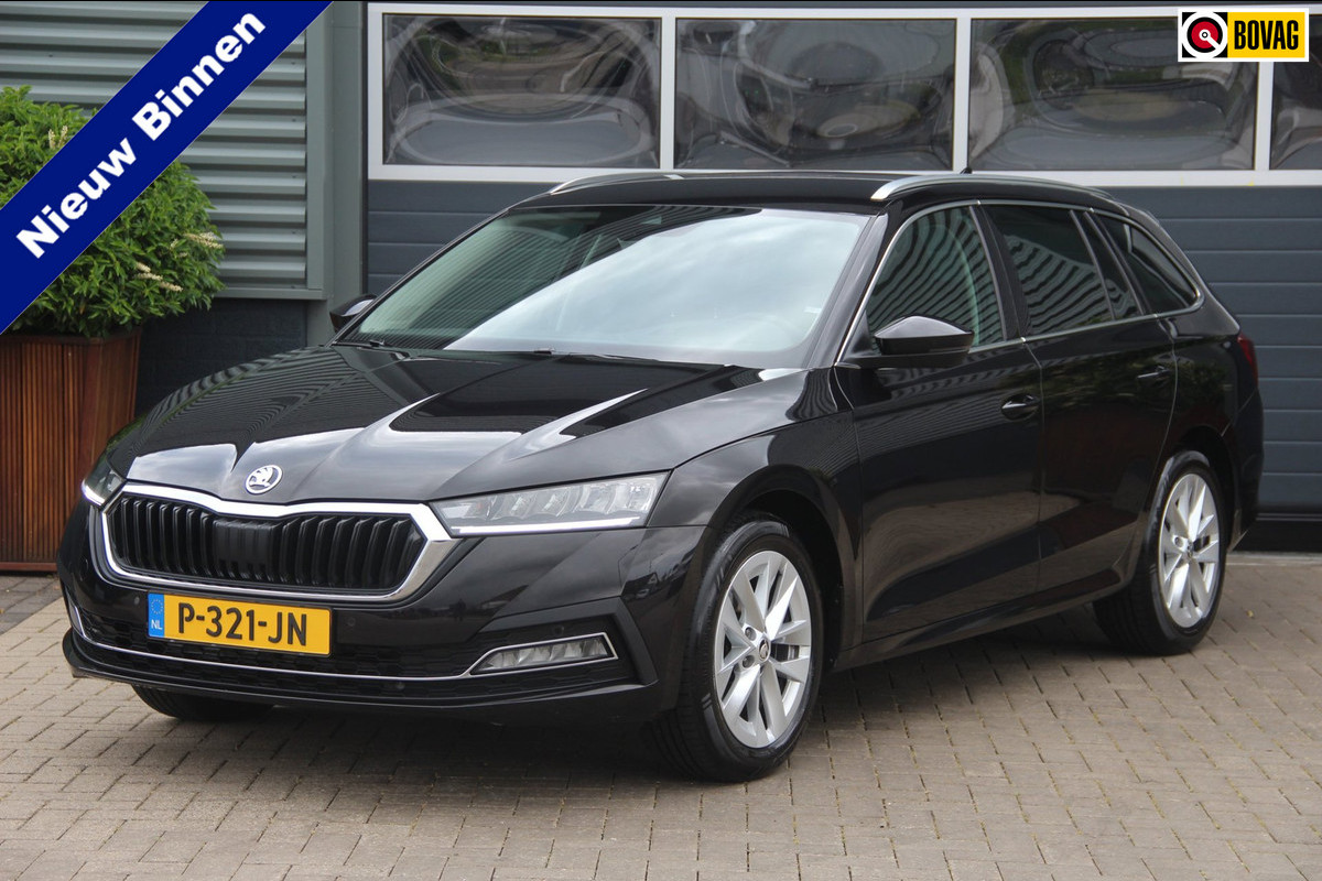 Škoda Octavia Combi 1.0 e-TSI Business Edition Plus | HUD | Keyless-Go | CarPlay | Cockpit |Camera | Stoelverw | LED |Trekhaak |