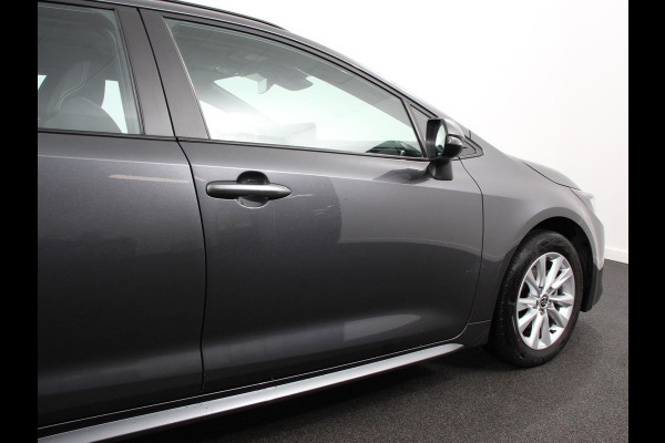 Toyota Corolla Touring Sports Automaat Hybrid 140 Active Navigatie Apple Carplay/Android Auto Climate Control Cruise Control Adaptive 17"Lichtmetalen velgen Camera