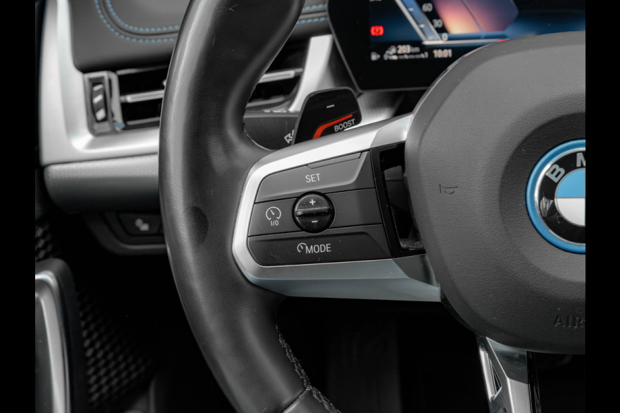 BMW X1 xDrive25e M-Sport - Trekhaak - Driving Ass Plus - Adaptive LED - Comfort Access