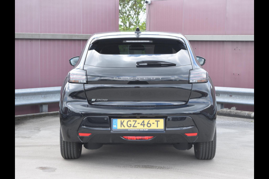 Peugeot e-208 EV Allure Avantage 51 kWh | Vision & Navigation Pack | Warmtepomp  | Parkeersensoren met camera | Climate control | Cruise control |