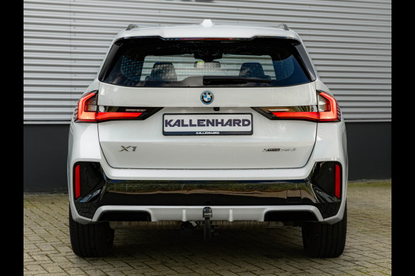 BMW X1 xDrive25e M-Sport - Trekhaak - Driving Ass Plus - Adaptive LED - Comfort Access