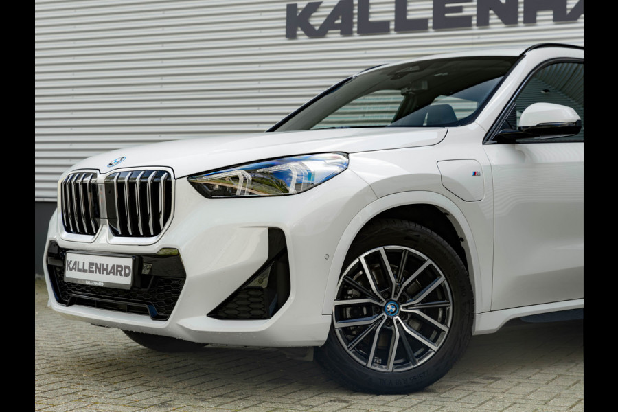 BMW X1 xDrive25e M-Sport - Trekhaak - Driving Ass Plus - Adaptive LED - Comfort Access