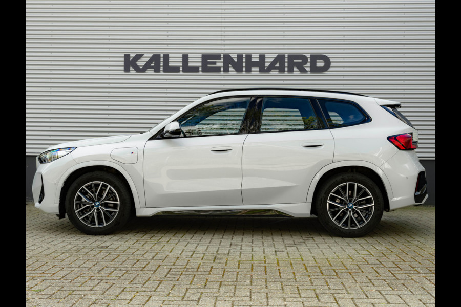 BMW X1 xDrive25e M-Sport - Trekhaak - Driving Ass Plus - Adaptive LED - Comfort Access