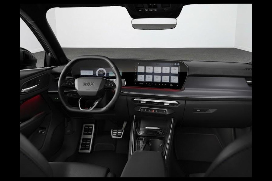 Audi Q3 S edition e-hybrid 272 pk | Techniekpakket plus | Panorama-glasdak | Optiekpakket zwart-glanzend | Sportstoelen zwart leder |
