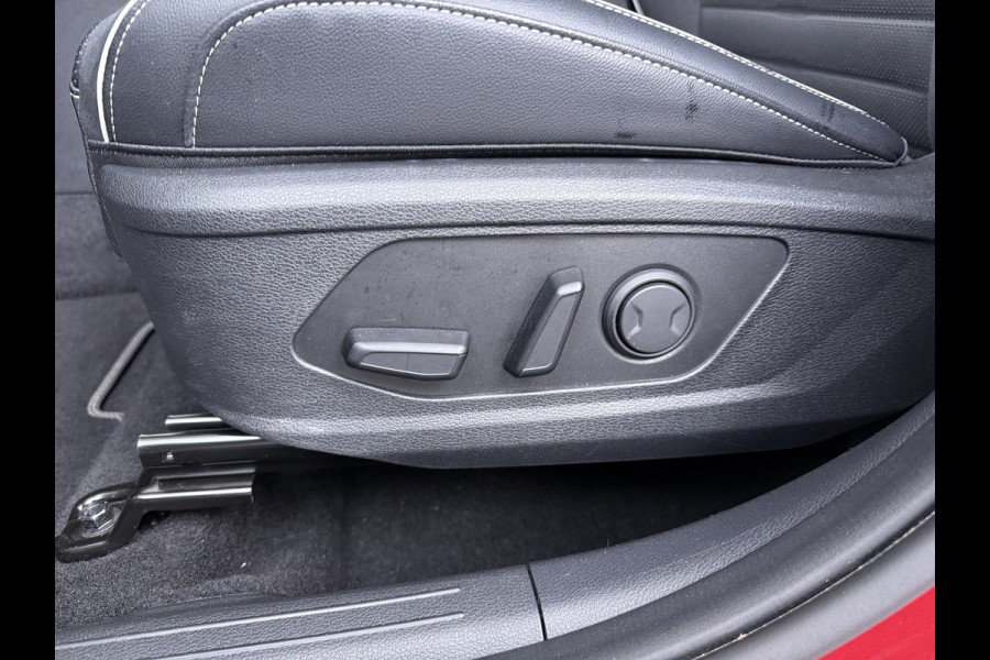 Kia Sportage 1.6 T-GDi Hybrid GT-PlusLine - Navigatie - Adaptief Cruise Control - Stoel/Stuurverwarming - Lichtmetalen Velgen - Fabrieksgarantie Tot 2031