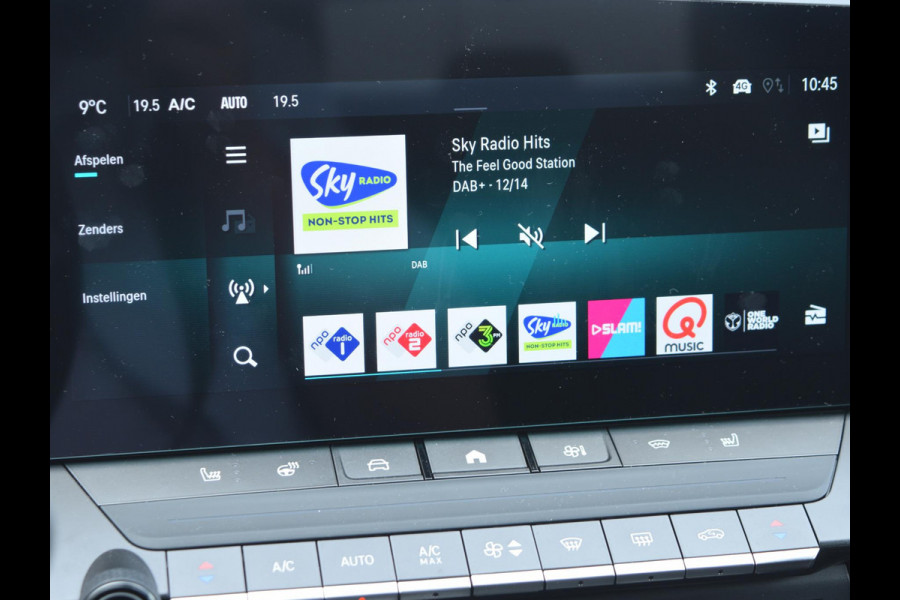 Opel Astra Electric 58 kWh Ultimate | Schuif / kanteldak | Alcantara bekleding | LED Intellilux verlichting | Parkeersensoren met camera |