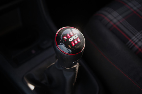 Volkswagen up! 1.0 TSI 116 PK GTI, Stoelverwarming, Camera, Cruise Control