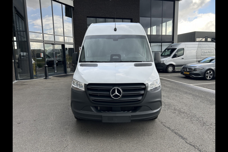 Mercedes-Benz Sprinter 315 CDI L2 H2 RWD Pro MBUX / Trekhaak / Camera / Cruise control / Airco / 270 Graden achterdeuren