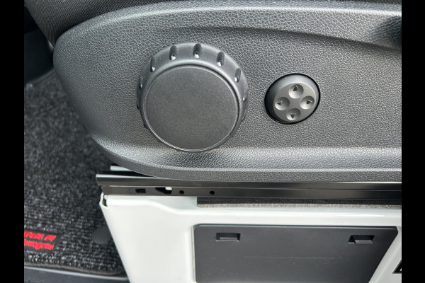 Mercedes-Benz Sprinter 315 CDI L2 H2 RWD Pro MBUX / Trekhaak / Camera / Cruise control / Airco / 270 Graden achterdeuren