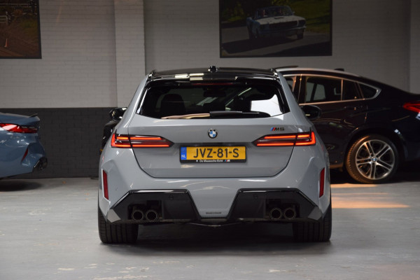 BMW 5 Serie Touring M5 Navi|Leder|22 Inch|GARANTIE|Nieuwstaat!|Org.NL|1e Eig.