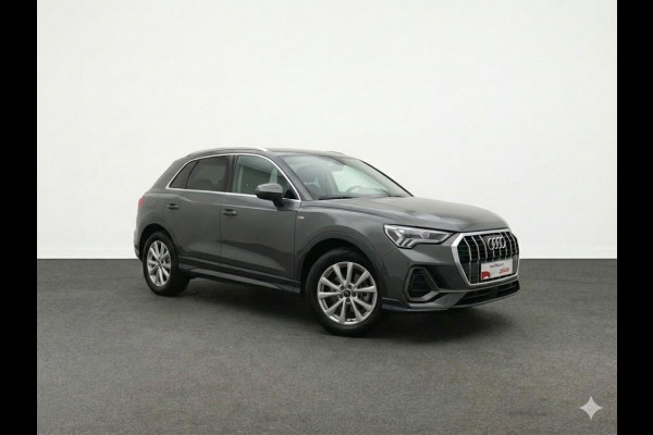 Audi Q3 45 TFSI e S edition 245pk | Navigatie | Keyless entry | Parkeercamera |  S-line interieur | Stoelverwarming | Verlengde garantie