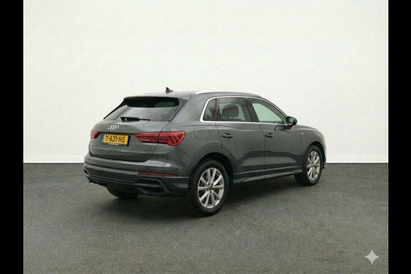 Audi Q3 45 TFSI e S edition 245pk | Navigatie | Keyless entry | Parkeercamera |  S-line interieur | Stoelverwarming | Verlengde garantie