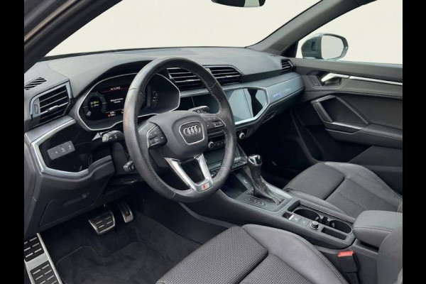 Audi Q3 45 TFSI e S edition 245pk | Navigatie | Keyless entry | Parkeercamera |  S-line interieur | Stoelverwarming | Verlengde garantie