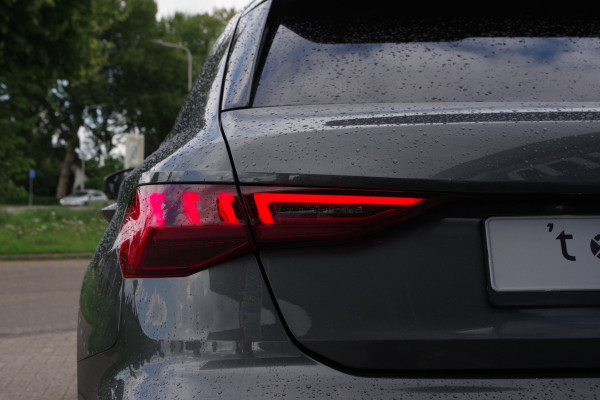 Audi A3 Sportback 45 TFSI e S-Line Edition Competition 245 PK PHEV, Panoramadak, Adap. Cruise Control, Carplay