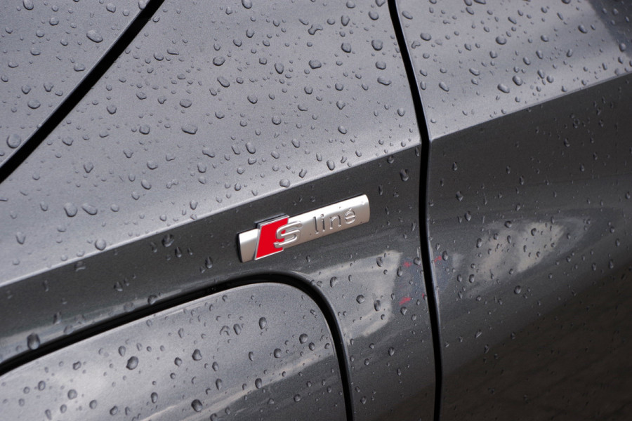 Audi A3 Sportback 45 TFSI e S-Line Edition Competition 245 PK PHEV, Panoramadak, Adap. Cruise Control, Carplay