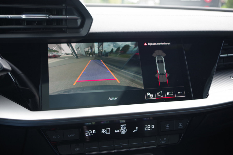 Audi A3 Sportback 45 TFSI e S-Line Edition Competition 245 PK PHEV, Panoramadak, Adap. Cruise Control, Carplay
