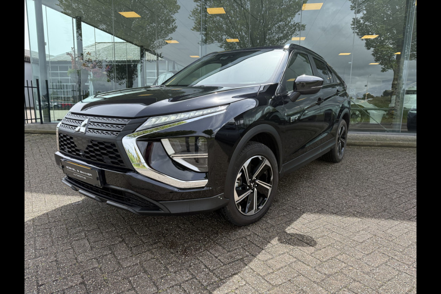 Mitsubishi Eclipse Cross 2.4 PHEV Business Executive ** Trekhaak ** 1.500kg trekgewicht Rijbereik tot 45km (WLTP)