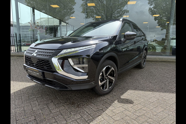 Mitsubishi Eclipse Cross 2.4 PHEV Business Executive ** Trekhaak ** 1.500kg trekgewicht Rijbereik tot 45km (WLTP)