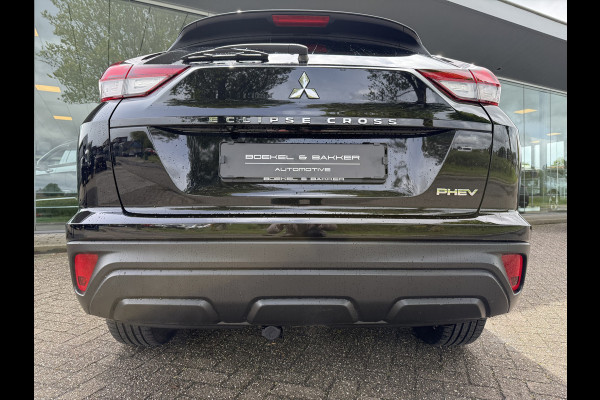 Mitsubishi Eclipse Cross 2.4 PHEV Business Executive ** Trekhaak ** 1.500kg trekgewicht Rijbereik tot 45km (WLTP)