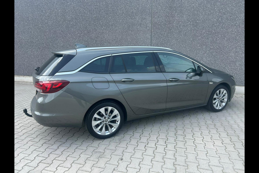 Opel Astra Sports Tourer 1.4 Innovation | TREKHAAK | BLUETOOTH | LEDER | STOEL/STUURVERWARMING | CC | PDC | APK T/M 30-4-2027
