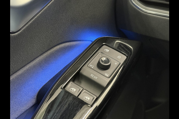 Volkswagen ID.3 Life 58 kWh SOH 92% Navigatie Apple Carplay Android Auto Parkeersensoren Adaptive Cruise Control Stoel- en stuurverwarming Climate Control