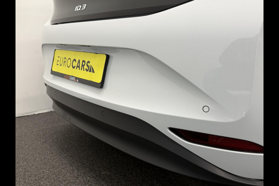 Volkswagen ID.3 Life 58 kWh SOH 92% Navigatie Apple Carplay Android Auto Parkeersensoren Adaptive Cruise Control Stoel- en stuurverwarming Climate Control
