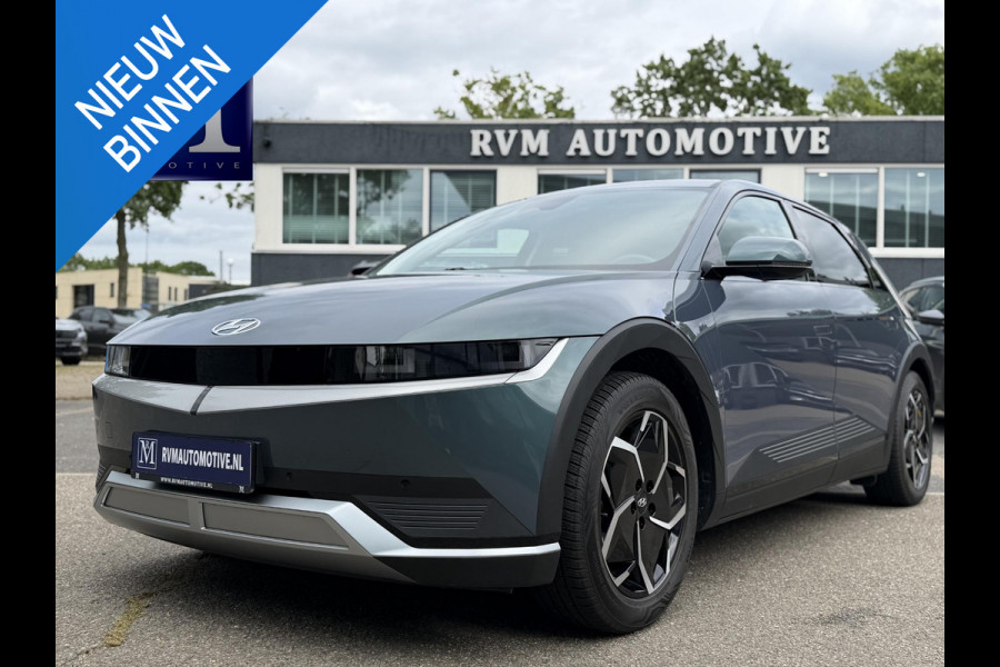Hyundai IONIQ 5 Connect 77.4 kWh SOH 99%| WARMTEPOMP| HYUNDAI GARANTIE T/M 07-2028| ACHTERBANK VERWARMD| AFNEEMBARE TREKHAAK| ELEK. STOELEN| ADAPTIVE CRUISE CONTROL| DEALER ONDERHOUDEN| STOEL + STUURVERWARMING