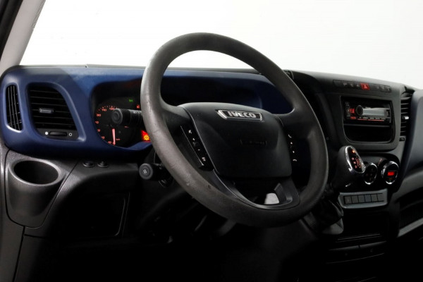 Iveco Daily 35C14 136pk E6 HiMatic Automaat L2H2 Airco/Camera/Trekhaak 3500kg 09-2018