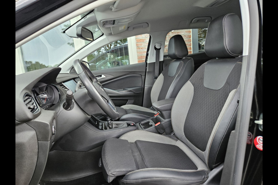 Opel Grandland X 1.2 Turbo Business + Lage Kilometerstand/NAP! Carplay! Camera! Dealer Onderhouden!