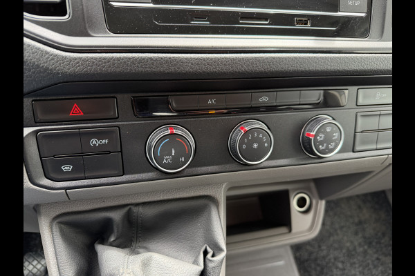 Volkswagen Crafter 35 2.0 TDI 177pk L3 EL DC 6 persoons Comfortline / RWD achterwielaandrijving / euro 6 / lease vanaf € / trekhaak 3500kg / camera / bpm vrij / vaste prijs rijklaar € 23.950 ex btw