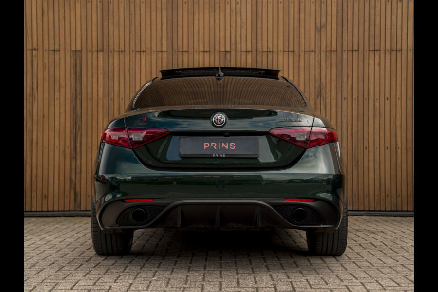Alfa Romeo Giulia 2.0T Veloce AWD 280pk | Pano-dak | Harman/Kardon | Verde Visconti