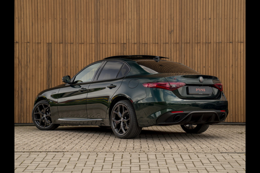 Alfa Romeo Giulia 2.0T Veloce AWD 280pk | Pano-dak | Harman/Kardon | Verde Visconti