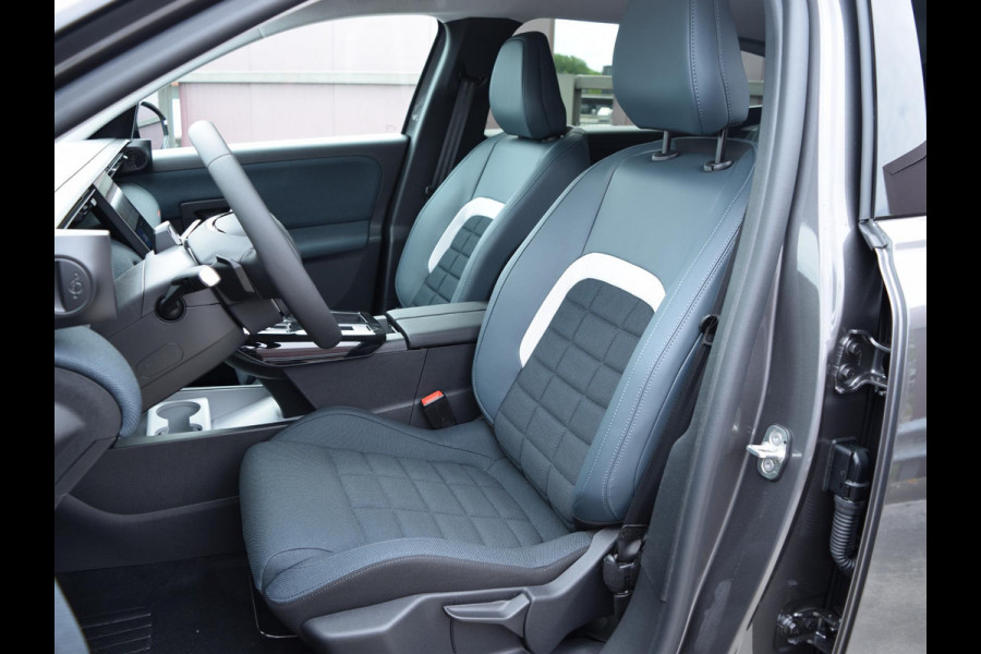 Citroën C5 Aircross 1.2 Hybrid 145 Plus | Pack Techno | Two tone / zwart dak | 19" L.M.V. | PARKEERSENSOREN MET CAMERA | ELEKTRISCHE ACHTERKLEP |