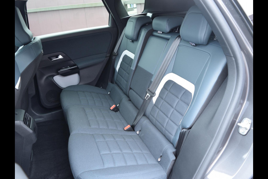 Citroën C5 Aircross 1.2 Hybrid 145 Plus | Pack Techno | Two tone / zwart dak | 19" L.M.V. | PARKEERSENSOREN MET CAMERA | ELEKTRISCHE ACHTERKLEP |
