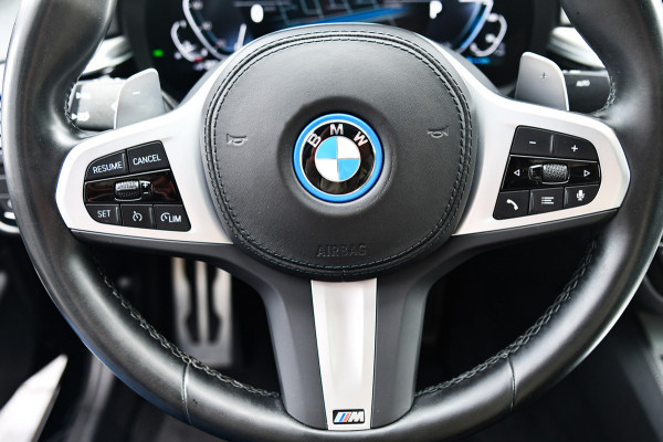 BMW 5 Serie 520e M-Sport, [SoH 90%], Shadow Line, Laser, Memory, HUD, Camera, Carplay, Ambient,