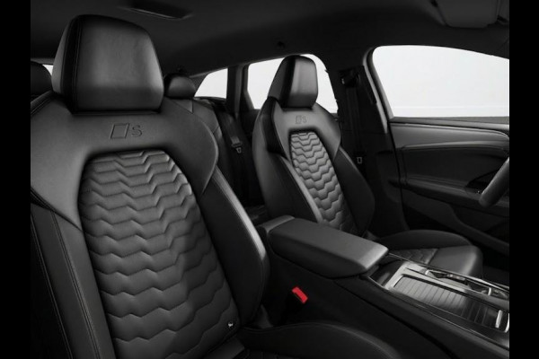 Audi A6 Avant e-tron S edition 83 kWh 286 pk | Optiekpakket zwart-glanzend | Sportstoel leder zwart | Privacy glas | Trekhaak, elektr. wegklapbaar |