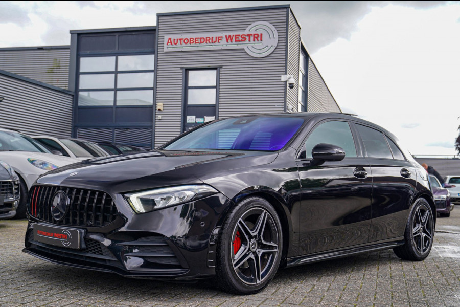 Mercedes-Benz A-Klasse 200 AMG / A35 Look | Panorama | Luxe Leder | Stoelverwarming | Sfeerverlichting | 360 cam | Cruise control