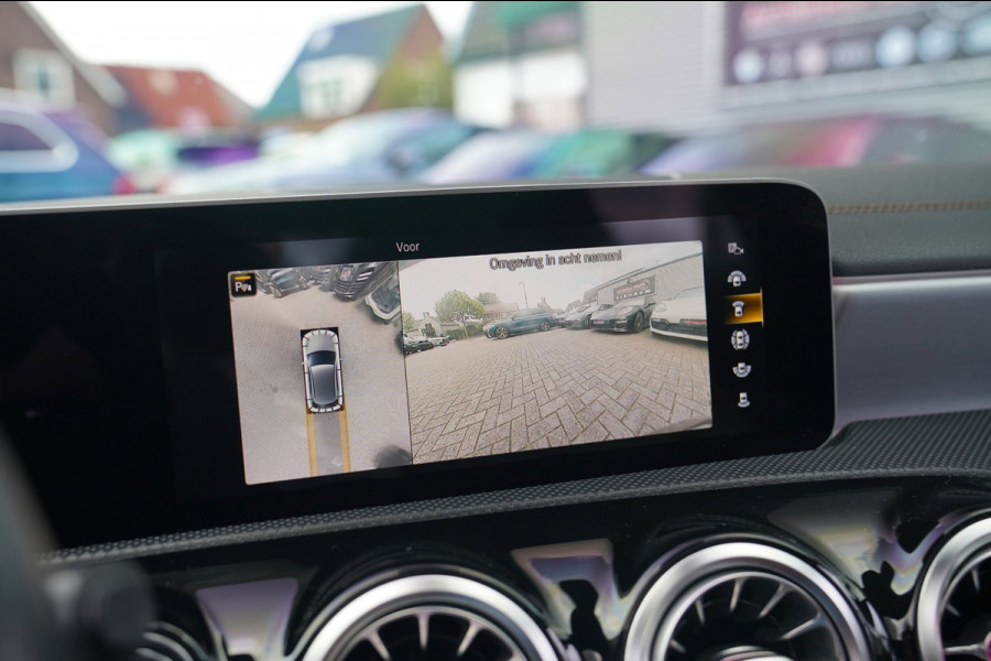 Mercedes-Benz A-Klasse 200 AMG / A35 Look | Panorama | Luxe Leder | Stoelverwarming | Sfeerverlichting | 360 cam | Cruise control