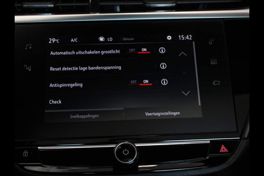 Opel Corsa 1.2 Elegance Sky Climate control Cruise control LED Panorama dak Stuurverwarming 360 camera Apple Carplay/ Android Auto