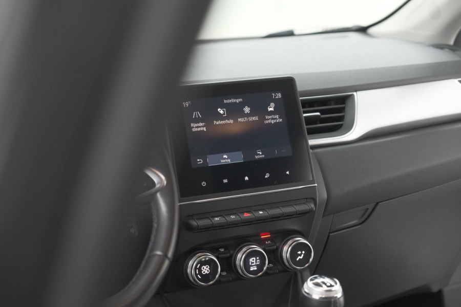 Renault Captur TCe 100 Intens | Trekhaak | Navigatie | Parkeersensoren | Apple Carplay