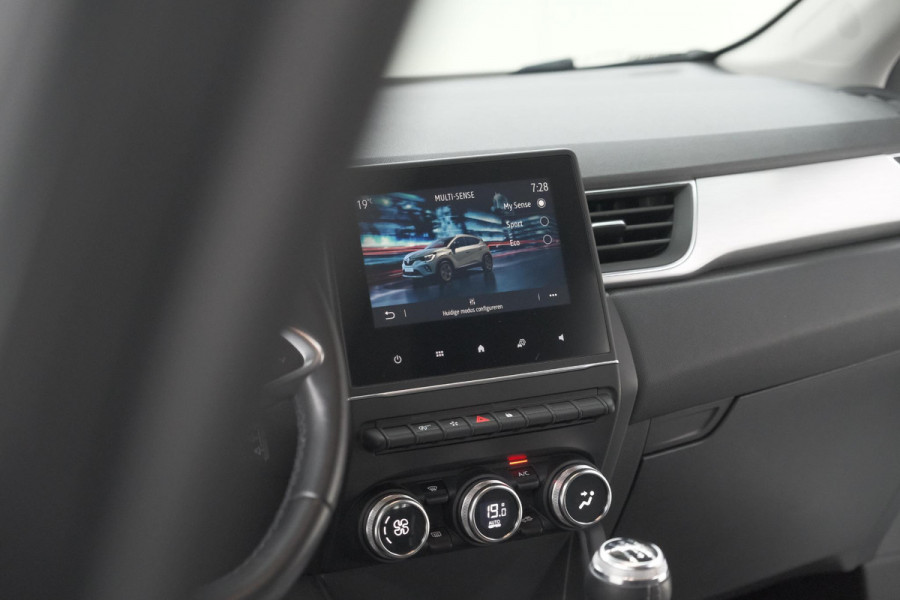 Renault Captur TCe 100 Intens | Trekhaak | Navigatie | Parkeersensoren | Apple Carplay