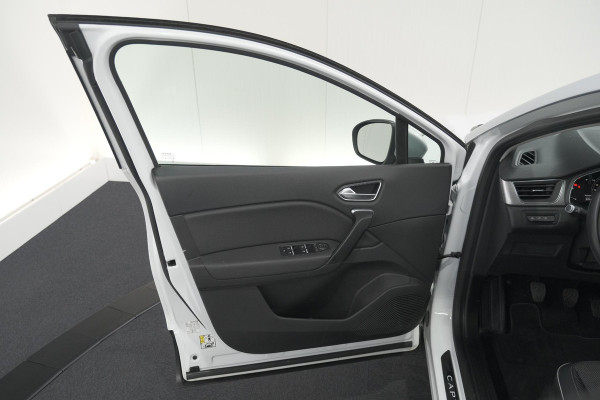 Renault Captur TCe 100 Intens | Trekhaak | Navigatie | Parkeersensoren | Apple Carplay
