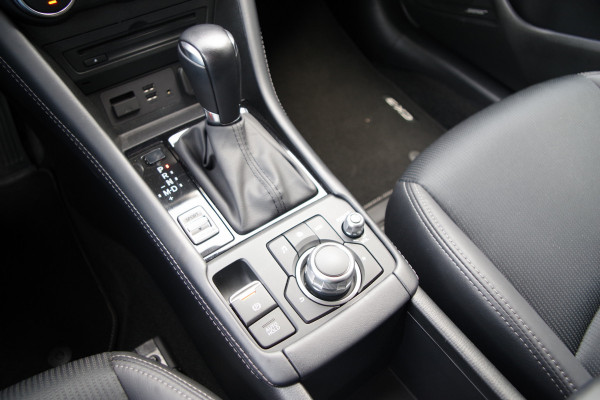 Mazda CX-3 2.0 SkyActiv-G GT-M 120 PK Automaat, Cruise Control, Trekhaak, Stoelverwarming, LED, Navigatie