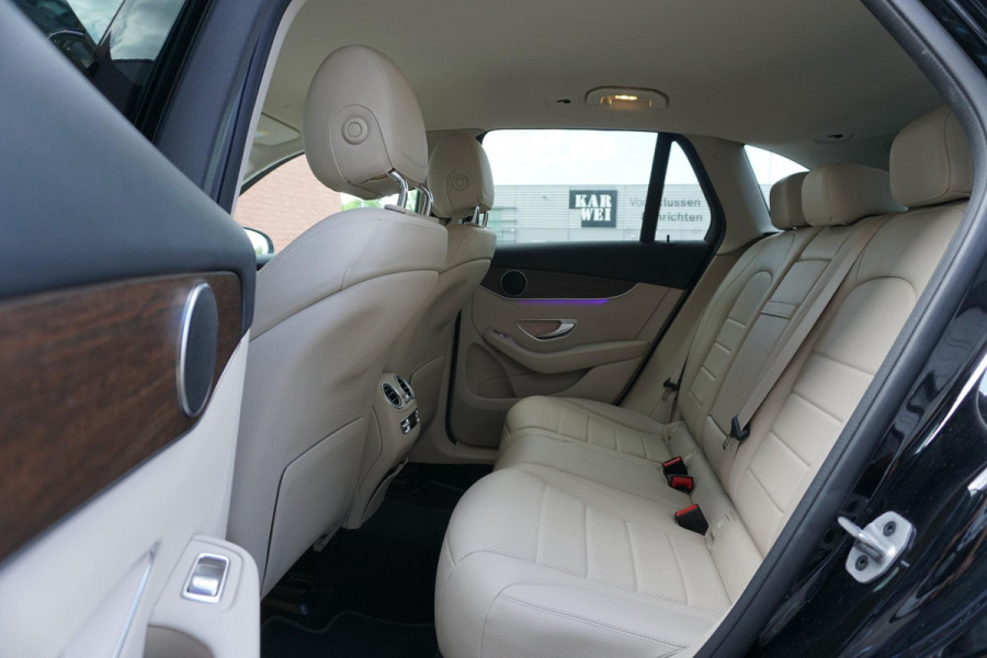 Mercedes-Benz GLC 300e 4MATIC Business Solution Luxury