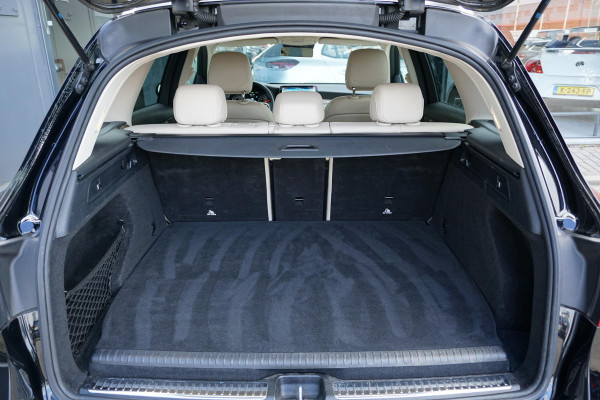 Mercedes-Benz GLC 300e 4MATIC Business Solution Luxury