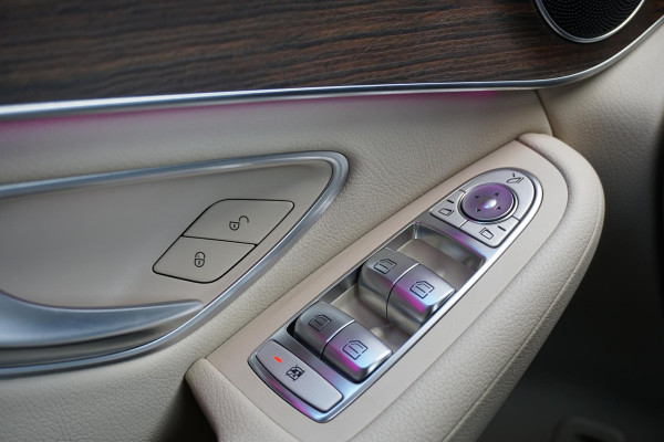 Mercedes-Benz GLC 300e 4MATIC Business Solution Luxury