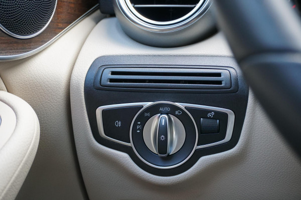Mercedes-Benz GLC 300e 4MATIC Business Solution Luxury